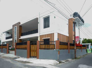 RedDoorz near Terminal Tirtonadi 2