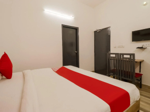 OYO 72463 Hotel Sunder Palace