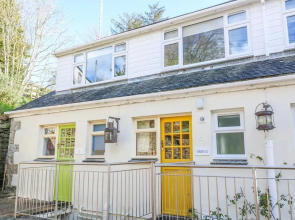 Gunwalloe Cottage