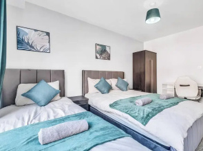 Charming Deritend Apartment With Full Access for Wheelchairs