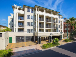 Coogee Bay Hotel