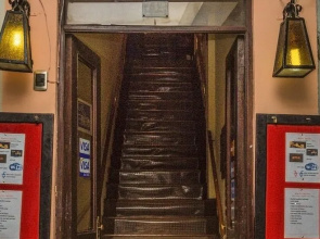 Ebony Hotel