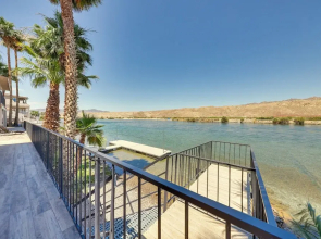 Riverfront Bullhead City Home, Near Casinos