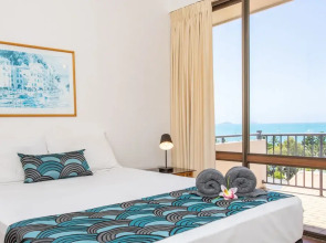 Ocean View 10 Pool & Spa