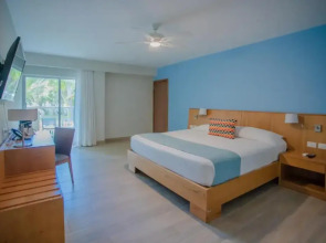 Coral Costa Caribe Beach Resort - All Inclusive