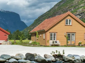 292 Aurland