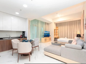 Stylish Studio in Iconic J ONE