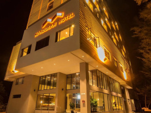Mandurah Hotel