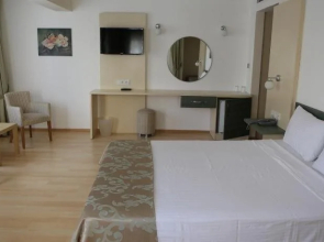 Oya Hotel