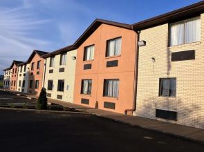Quality Inn & Suites Metropolis I-24