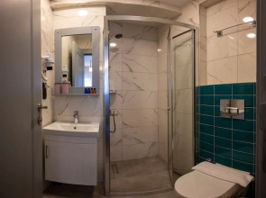 Lynda Hotel - Special Class