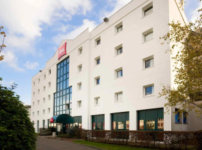Mermoz Paris Le Bourget Hotel
