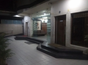 Jk Rooms 141 Peanut Nr Central Mall