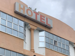 Fresh Hotel Falim