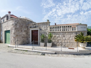 Studio Antica, Apartment With a Private Swimming Pool