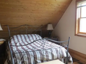 Bed and Breakfast at Chesley Lake