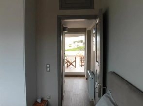 Sea View Apartment 15 Min From Athens Airport
