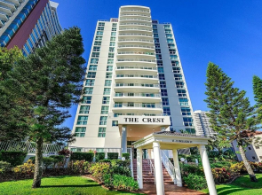 Crest Apartments