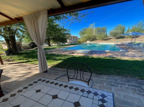 Todi By The Pool/10 Guests-exclusive Pool/walk To Todi 5 Kms/restaurant 0.5 Kms