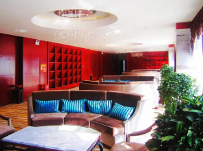 Zhongwei Grand Hotel