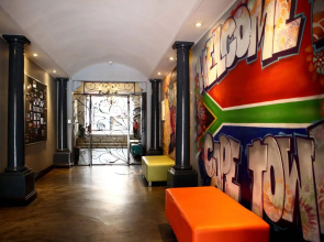 Never at Home Green Point - Hostel