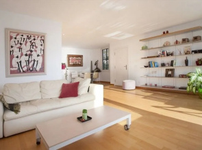 Sunny View Apartment