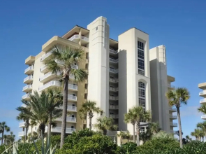 Harbor Landing B0402