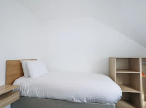 Marine Court Three Bedroom Second-floor Apartment 35