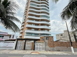 Pé na Areia Praia do Caiçara IV