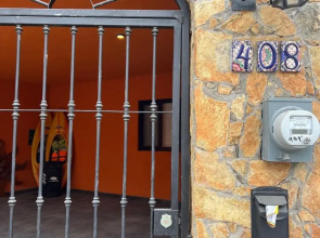 Casa Colonial en Pueblo Mágico by Adhoc