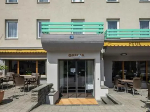 Hotel Greina