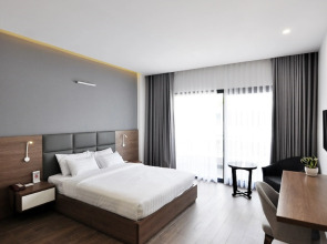 Royal Dragon Boutique Hotel