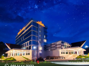 Unhas Hotel & Convention