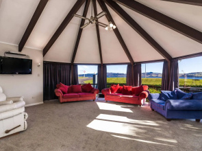 Accent on Taupo