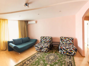 Apartments Viktory on street Maksima Gorjkogo, 160