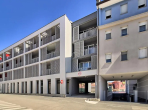 SUMMERTIME house with apartment