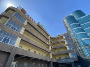 Home Inn (Foshan Daliang Feima Road)