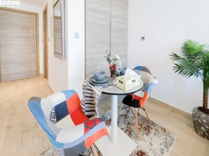 Bnbmehomes Beautiful Lake View Studio Near Marina