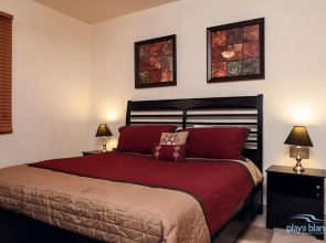 1 Bedroom  Playa Blanca 1304 Condo