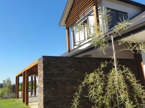 Pine Hill Lodge