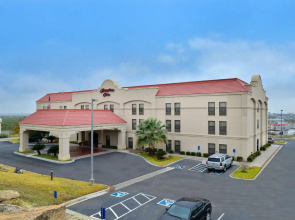 Hampton Inn by Hilton Eagle Pass