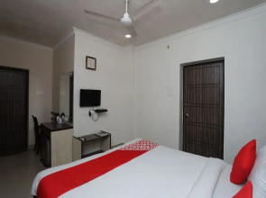 Neeranand Regency - Pure Vegetarian Boutique Hotel