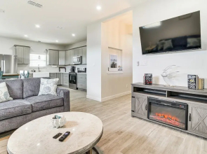 Modern Port Isabel Home: Coastal Family Home!