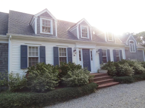 41 Mooncussers Lane - Five Bedroom House