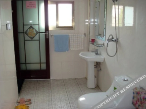 Shendu Canglongwan Hostel