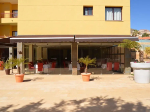 Hotel Playa Sol