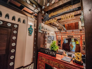 Songkhla Tae Raek Antique Hotel