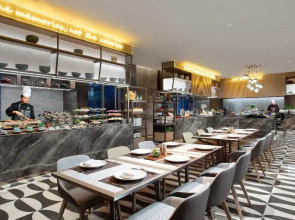 Holiday Inn Wuxi Central Station by IHG