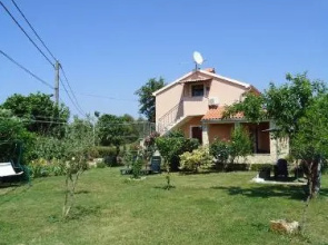 Studio Apartment Nera