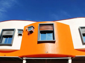 El Vistra Travellers Inn & Coffee Shop